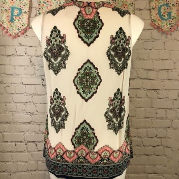 Crosby sleeveless white green boho top - Picture 5 of 6